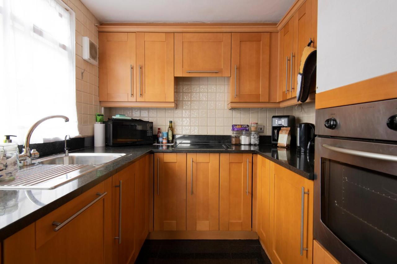 Fantastic 3 Bed Brighton House- Sleeps 6- Superfast Wifi And Garage Appartement Buitenkant foto